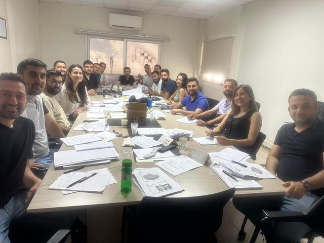 ABP tds mühendislikte uzmanımız Dr. Hakan Turan tarafından DFMEA PFMEA Temel Problem Çözme Teknikleri Kaizen 8D MSA SPC APQP PPAP ve Kontrol Planı eğitimleri verilmiştir.